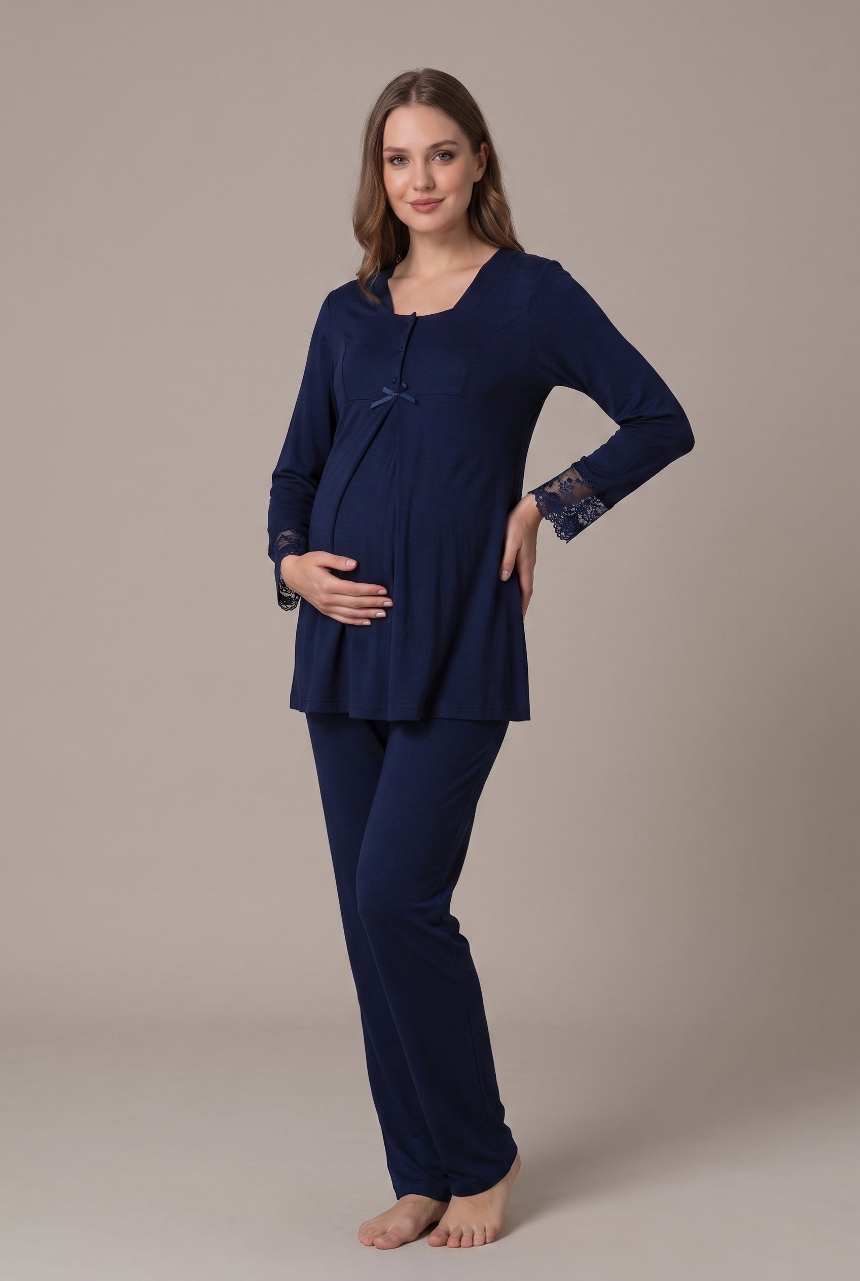 Şık Tasarım Desenli Dantel Detaylı Emzirme Kolaylıgı Saglayan Ayarlanabilir Bel Özellikli Pamuklu Lohusa Hamile Sabahlıklı Pijama Takımı 09044