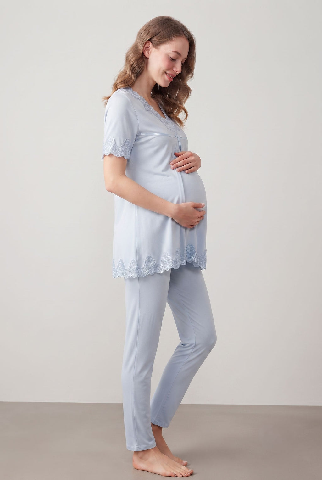 Şık Tasarım Dantelli Ayarlanabilir Bel Özellikli Emzirme Kolaylıgı Saglayan Pamuklu Lohusa Hamile Pijama Takımı 05032