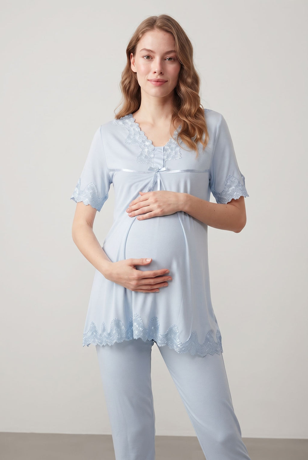 Şık Tasarım Dantelli Ayarlanabilir Bel Özellikli Emzirme Kolaylıgı Saglayan Pamuklu Lohusa Hamile Pijama Takımı 05032
