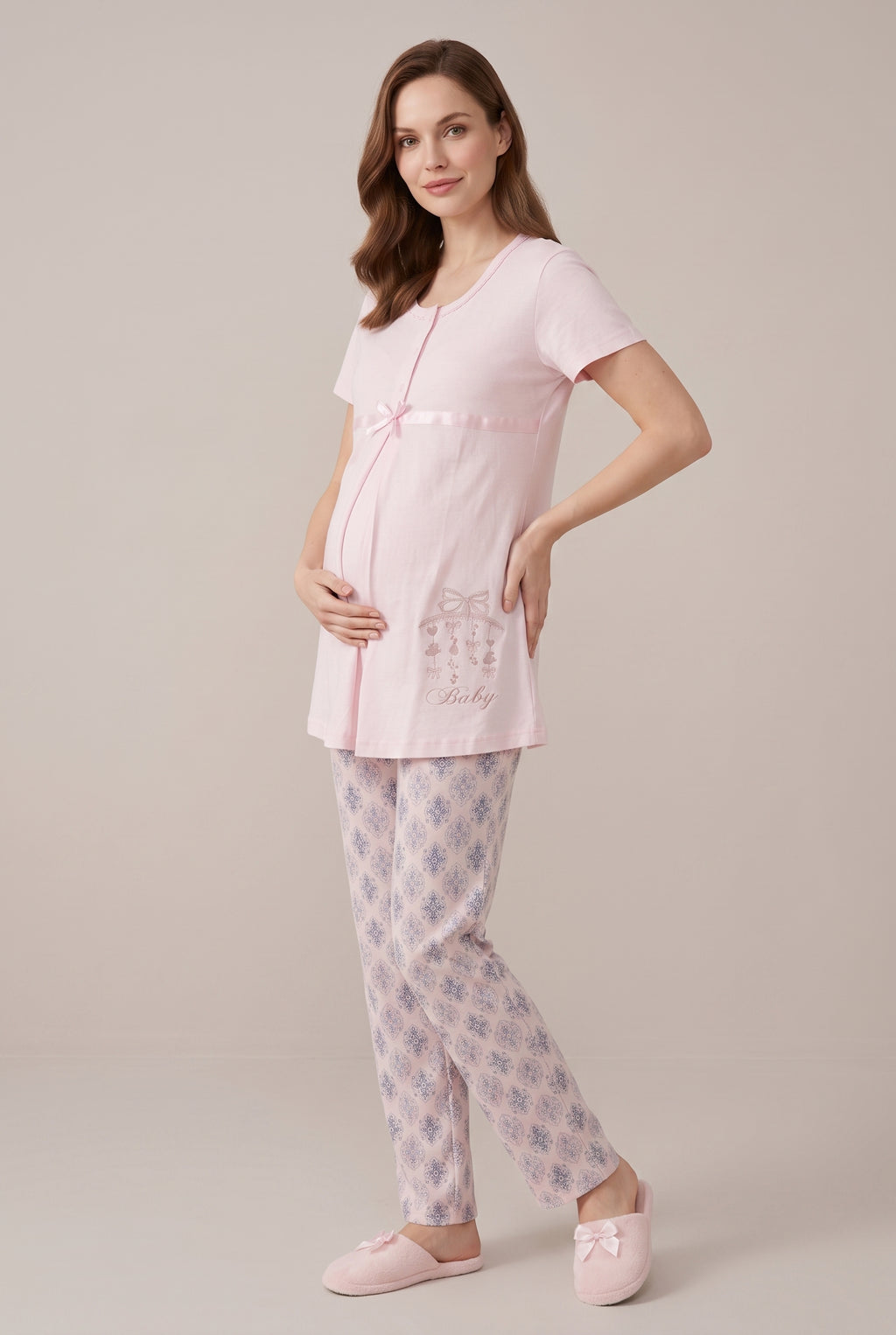 Şık Tasarım Desenli Emzirme Kolaylıgı Saglayan Pamuklu Lohusa Hamile Pijama Takımı 06350