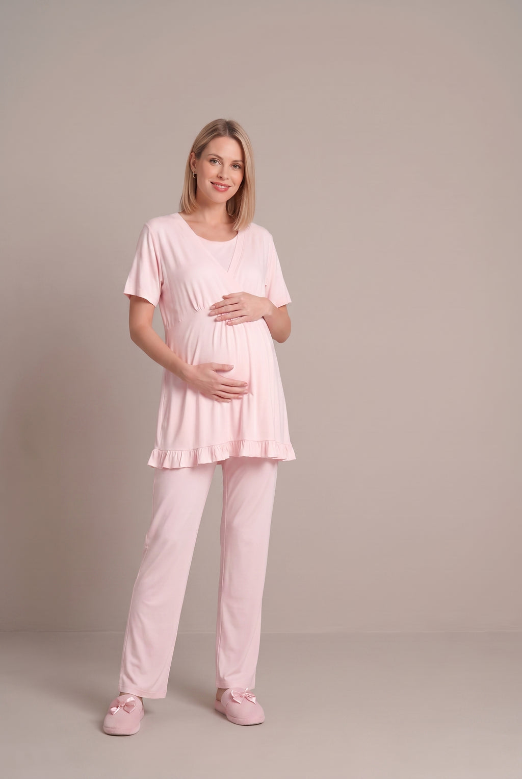 Şık Tasarım Kruvaze Yaka Pamuklu Ayarlanabilir Bel Özellikli Lohusa Hamile Sabahlıklı Pijama Seti 2364