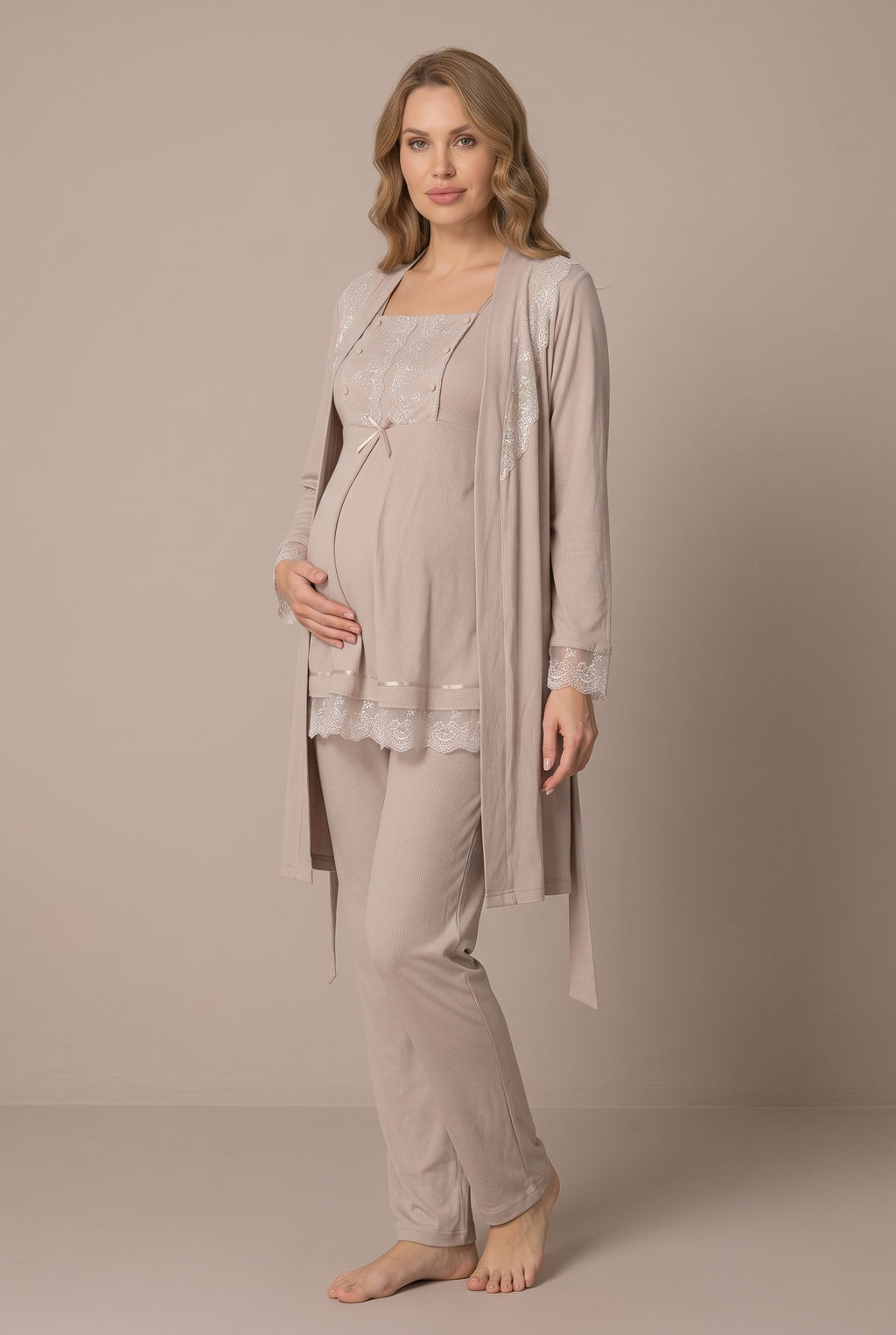 Şık Tasarım Dantel Detaylı Emzirme Kolaylıgı Saglayan Ayarlanabilir Bel Özellikli Pamuklu Lohusa Hamile Sabahlıklı Pijama Takımı 03044